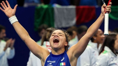 Paolini wins BJK Cup for Italy
