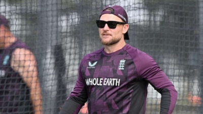 England cannot have 'glass jaw'