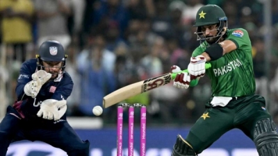 Farhan guides Pakistan past USA
