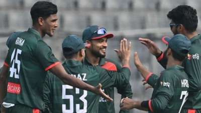 Bangladesh bt Pakistan by 8 wickets