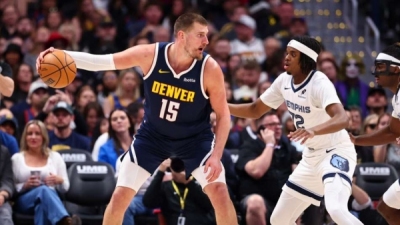 Nuggets win 10th straight game