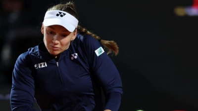 Rybakina into Italian Open quarters