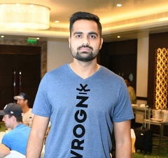 Royal Challengers Bangalore (RCB) Team 2018: Players List, Names, Age